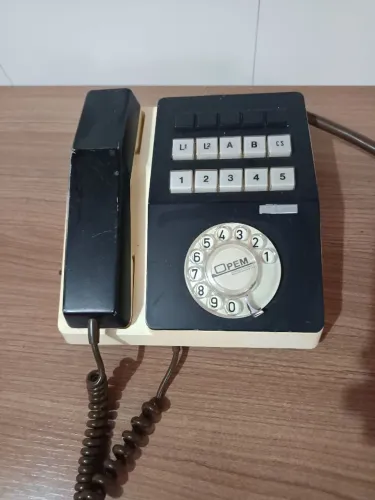Telefone antigo de discar central telefônica de ramal
