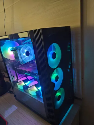 Gabinete Gamer 8 Fans RGB