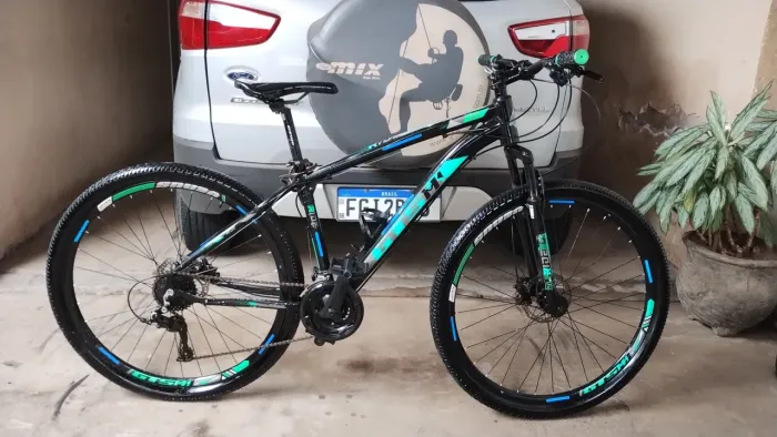 Bicicleta aro 29, troco por caiaque de pesca ou motor elétrico para barco.