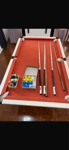 Mesa de jantar e bilhar