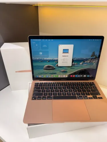 MacBook Air M1 Gold