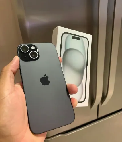 iPhone 15 preto 128 Gb 6 meses garantia