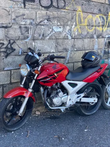 Apenas venda, cbx twister 250 2008.