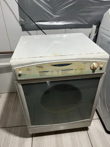 Secadora de roupas