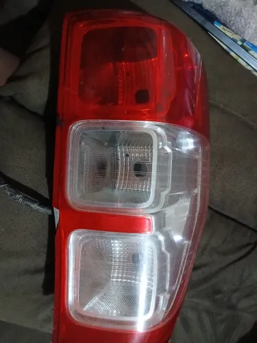 Lanterna traseira S10