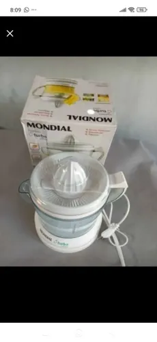ESPREMEDOR DE FRUTAS E-01 [NOVO / NA CAIXA] - 220V