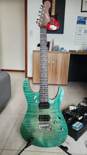 Guitarra SGT Hand Made Brasil 2019