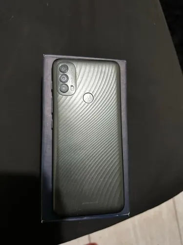 Moto e40