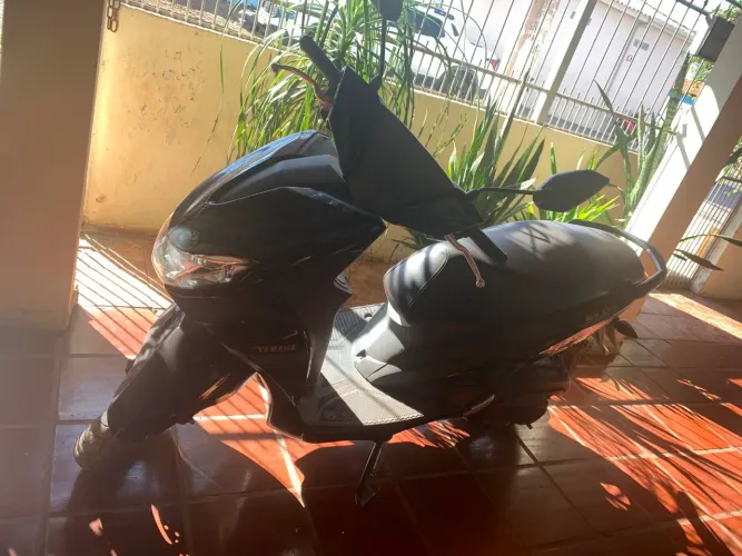 Fluo - Yamaha, Imperdivel.