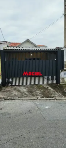 Ótima casa para locação na Vila São Benedito, em São José dos Campos