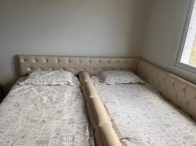 Camas para quarto de irmãs (os)