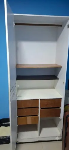 guarda-roupa solteiro
