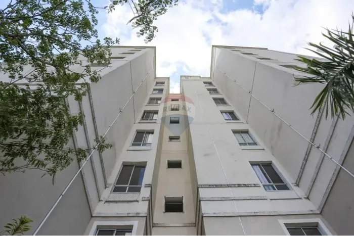 Apartamento para locação, 2 quartos, 1 vaga coberta, elevador e piscina. Avenida três de m