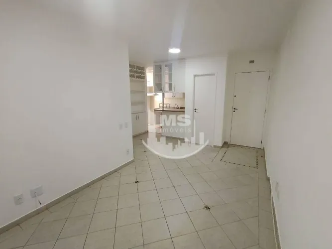 Apartamento com 1 dormitório para alugar, 55 m² por R$ 3.058,89/mês - Centro - Campinas/SP