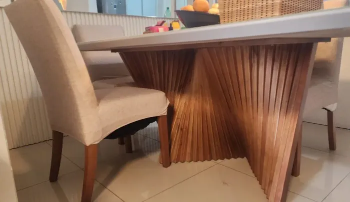 Mesa de Jantar 6 cadeiras