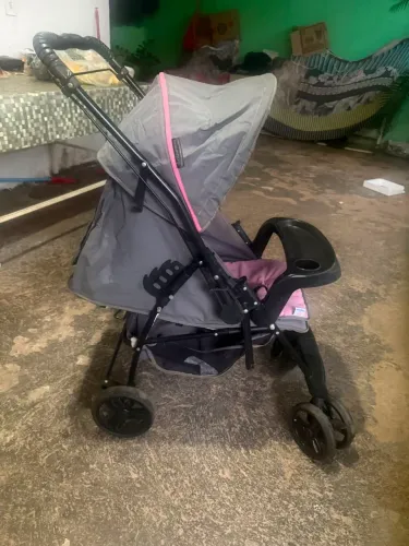 Vendo esse carrinho de bebê da Galzerano