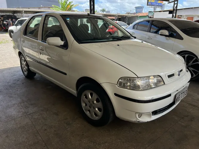 Fiat Siena ELX 1.8 MPI 8V 103cv 4P 2003
