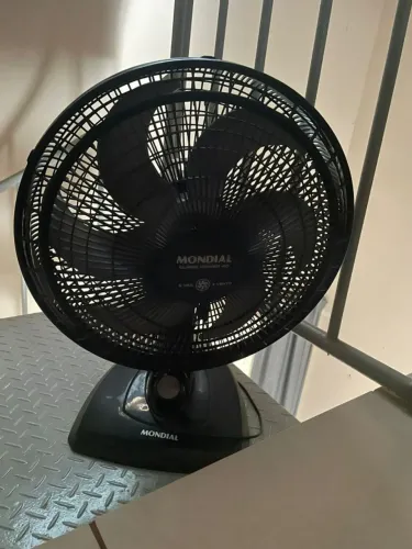 Ventilador de Mesa Mondial Super Power (VSP-40-B)
