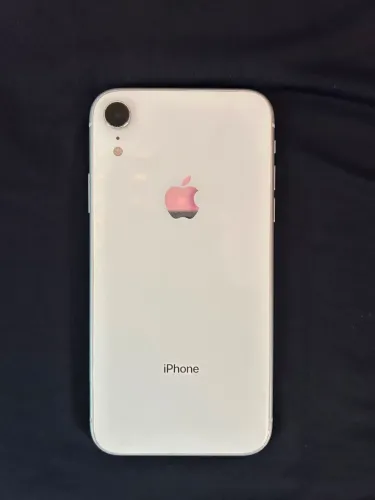 Vendo iPhone XR R$ 400,00