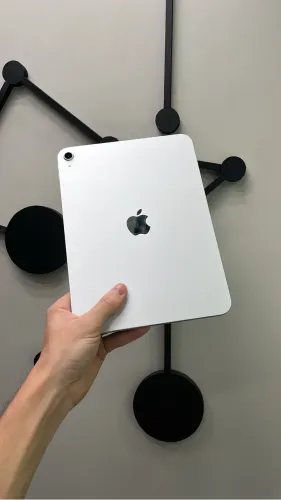 IPAD 11 128GB SEMINOVO 100% SILVER GARANTIA APPLE - 16/03/2027