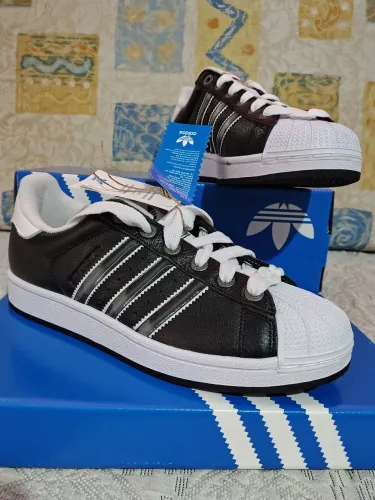 Tênis Adidas Superstar, Tam. 40 e 41