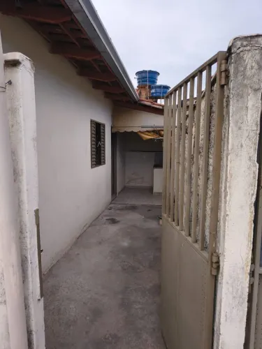 Aluga,se uma kitnet na VilaAlzira