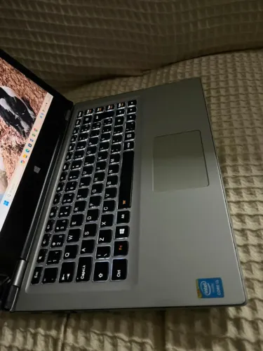 Notebook Lenovo Yoga Tela FullHD i3 SSD teclado iluminado