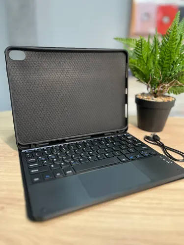 KEYBOARD COVER IPAD AIR 11 POLEGADAS - COMPATÍVEL COM M2(2024) / M3(2025) / 4ª,5ª,6ª