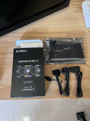 Controladora Lian Li 