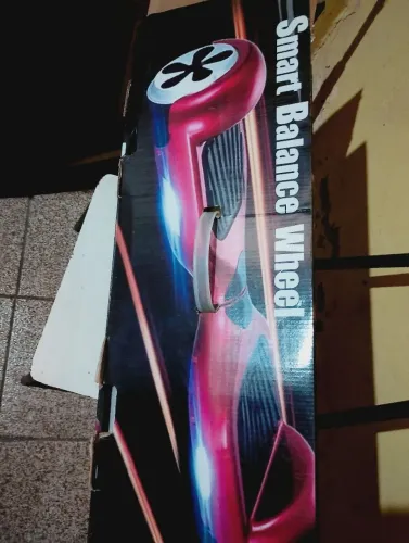Brinquedos Rover boll de 2 rodas,na cor vermelho
