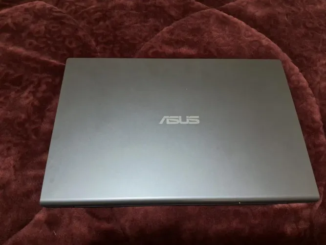 Vende NOTEBOOK 4GB DE MEMÓRIA RAM