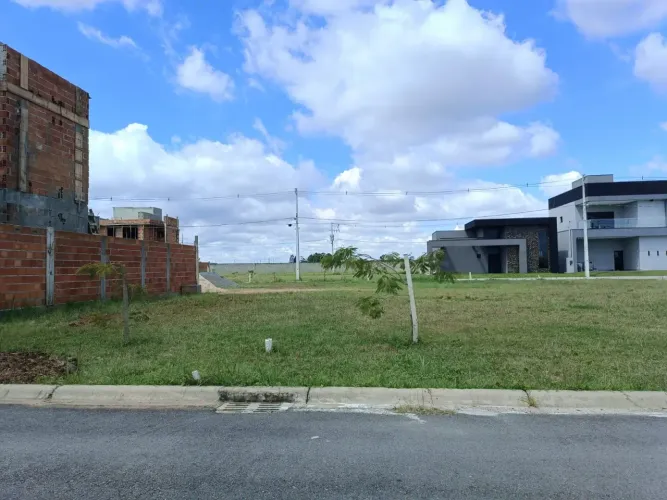Terreno em Condomínio fechado em São José dos Pinhais