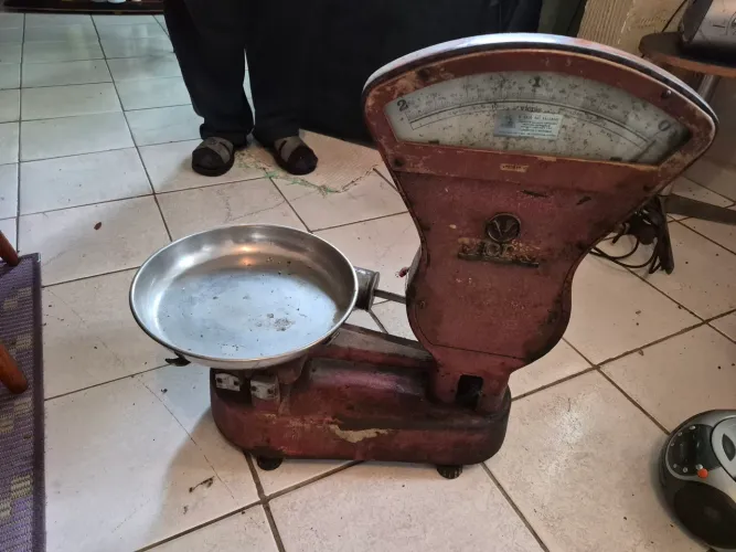 Vendo Balança Filizola Antiga (Modelo Vicris) - Relíquia Vintage / Retrô
