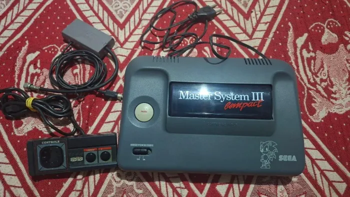 Master System 3 compact + Controle (manutenção)