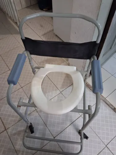 Cadeira de Banho Dellamed - Oportunidade!