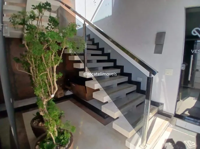 Espaço para locação no bairro Milionários;