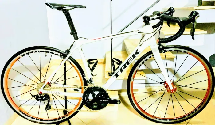 Speed trek (54) Emonda, Shimano105 11v(18x). Trocas 12k