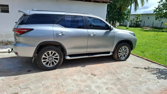 Toyota Hilux SW4 SRX 4X4 2.8 TDI 16V Dies. Aut. 2022