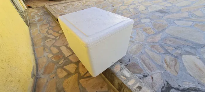 Isopor 170 litros usado somente uma vez 