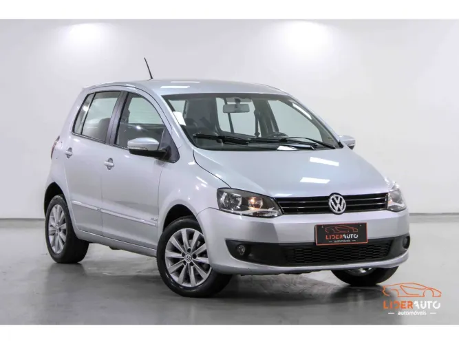 Volkswagen Fox 1.6 MI I Motion Total Flex 8V 5P 2011