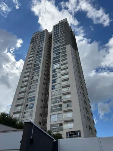 Apto no Condomínio Pça São Paulo Medicina