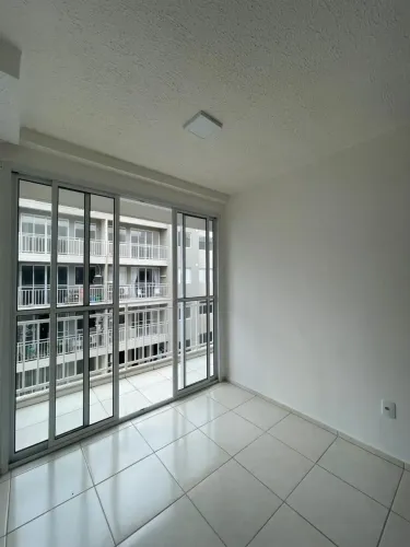 Apartamento com 02 quartos no Estilo Golf