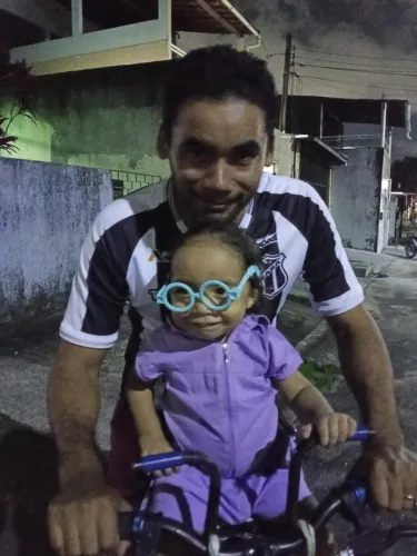 Pedreiro disponível 