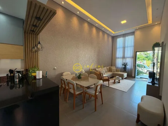 Casa de Condomínio com 3 Quartos à venda, 121 m² por R$ 799.000 - Condomínio Horto Florest