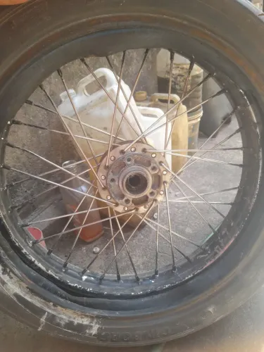 Vendo essas caias de moto