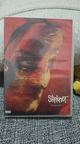 DVD SLIPKNOT - LIVE AT DOWNLOAD 