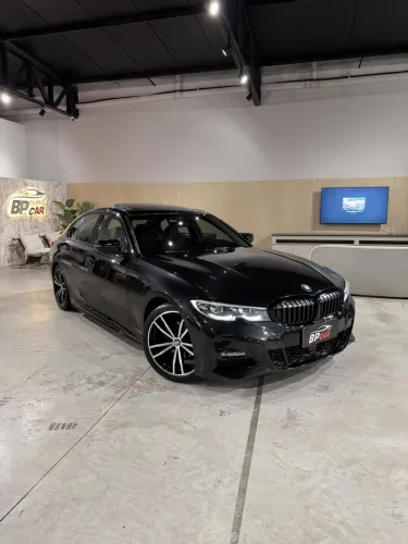 BMW 320I A 2.0 TB M Sport Activeflex 16V 4P 2022