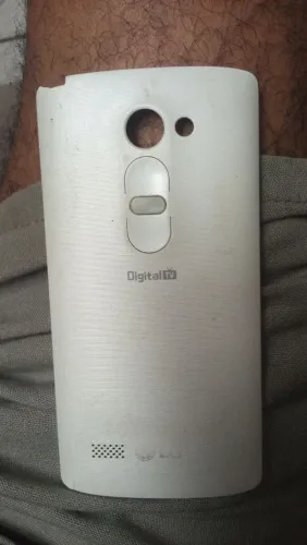 Celular LG tv precisa trocar só o display podemos negociar o valor ok