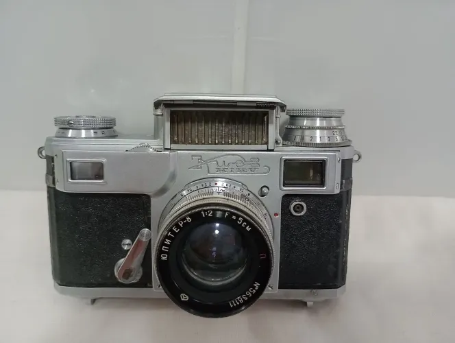 Camera fotográfica Kiev 4