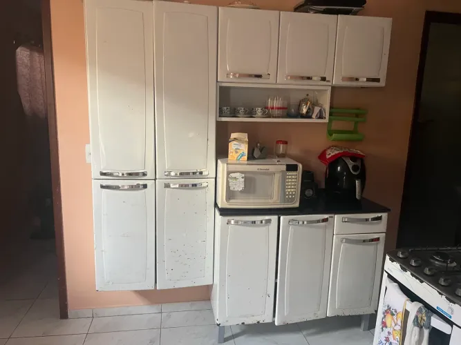 Vendo armário